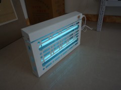 供应优质灭蝇灯 餐厅饭店粘捕式灭蚊蝇灯静音无辐射直销图1