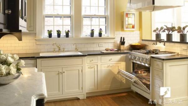 「防臭防漏防蟑螂！」排水孔加上这个东西，蟑螂不见了！排水也变畅通了！